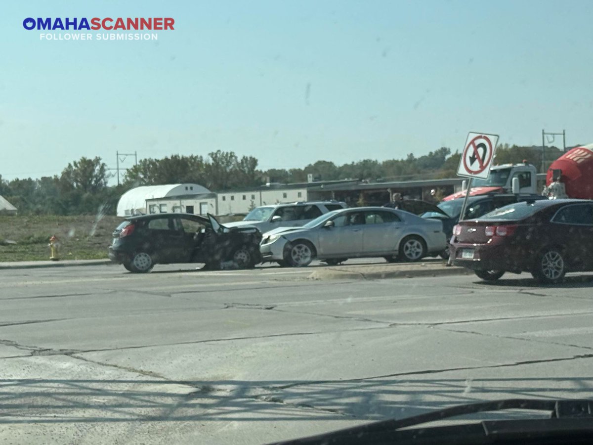 Omaha Fire and Omaha Police were called to 120th and Fort Street for a head on crash. M25 transported one patient Code 3 Trauma to Bergan with a 20s male. An off duty officer gave the patient Narcan prior to medical arrival.