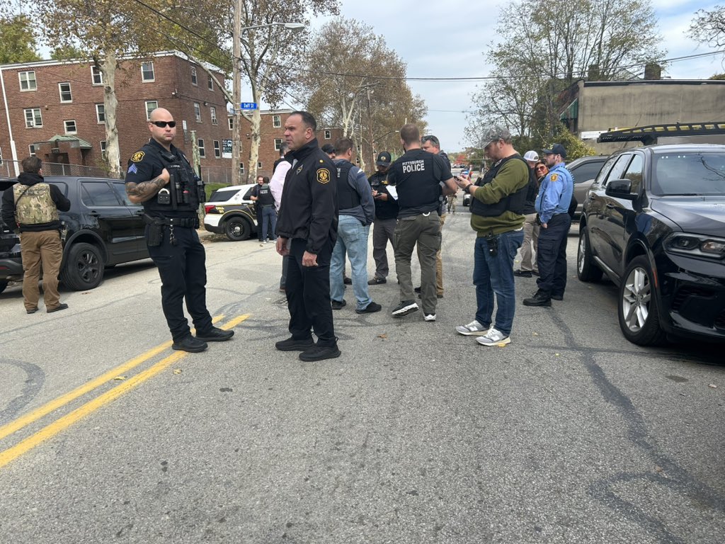 The actor surrendered to police and was taken into custody. SWAT performed a protective sweep of the building. The investigation is ongoing. SWAT and negotiators are in the 2500 block of Bedford Ave. following a female shot in the leg. The victim is in stable condition. Police are searching for a suspect and are investigating a possible barricade situation