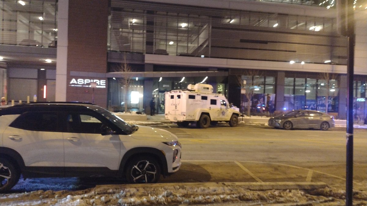 SWAT . 2111 S. Wabash. it was reported over dispatch that person lost his job, drinking and doing drugs threatening to commit suicide report is he has a draco: texting his family and there were reports all day of him having issues