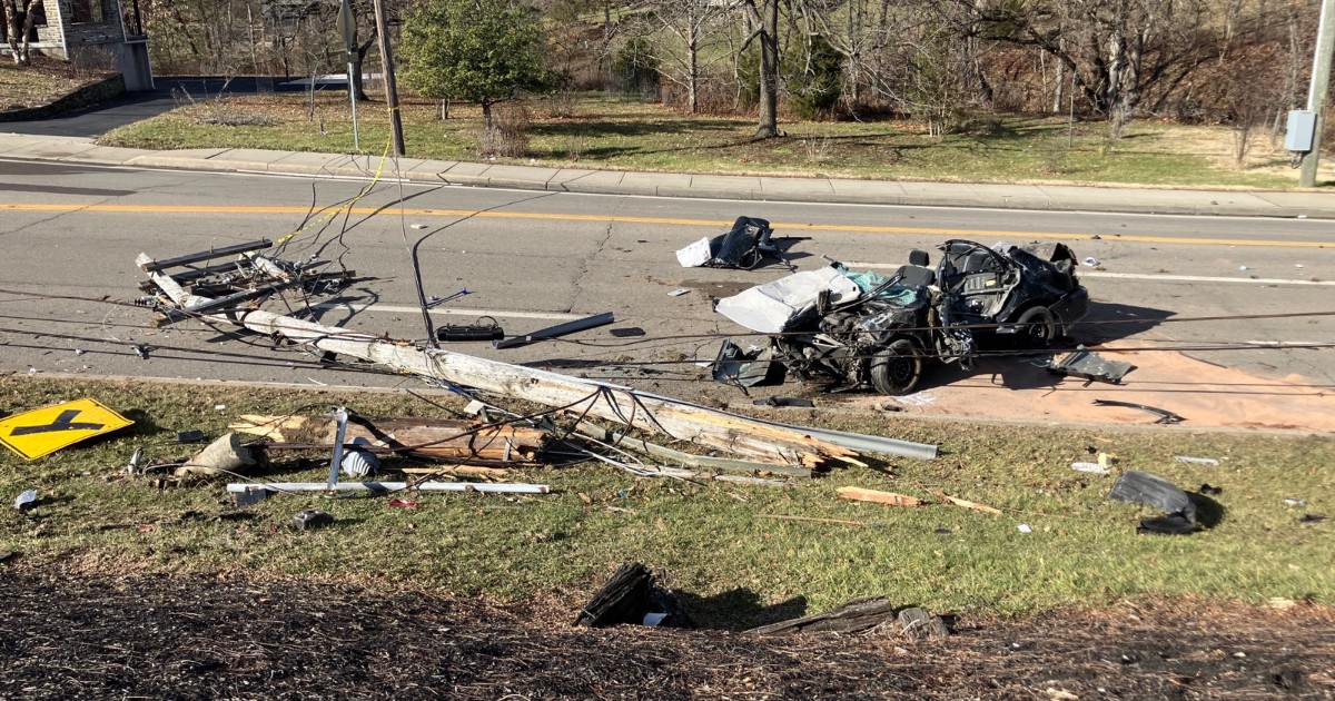 Crash in Greater Cincinnati leaves 2 critically injured: