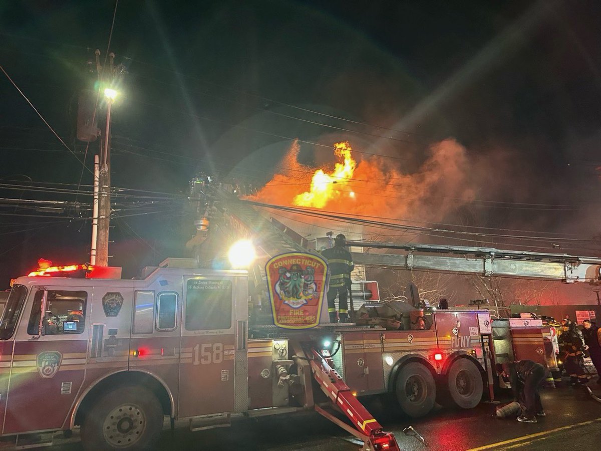 CFPA Social Media Director Julian Tague @857FirePhotos was also on scene of the 3rd alarm in Queens overnight