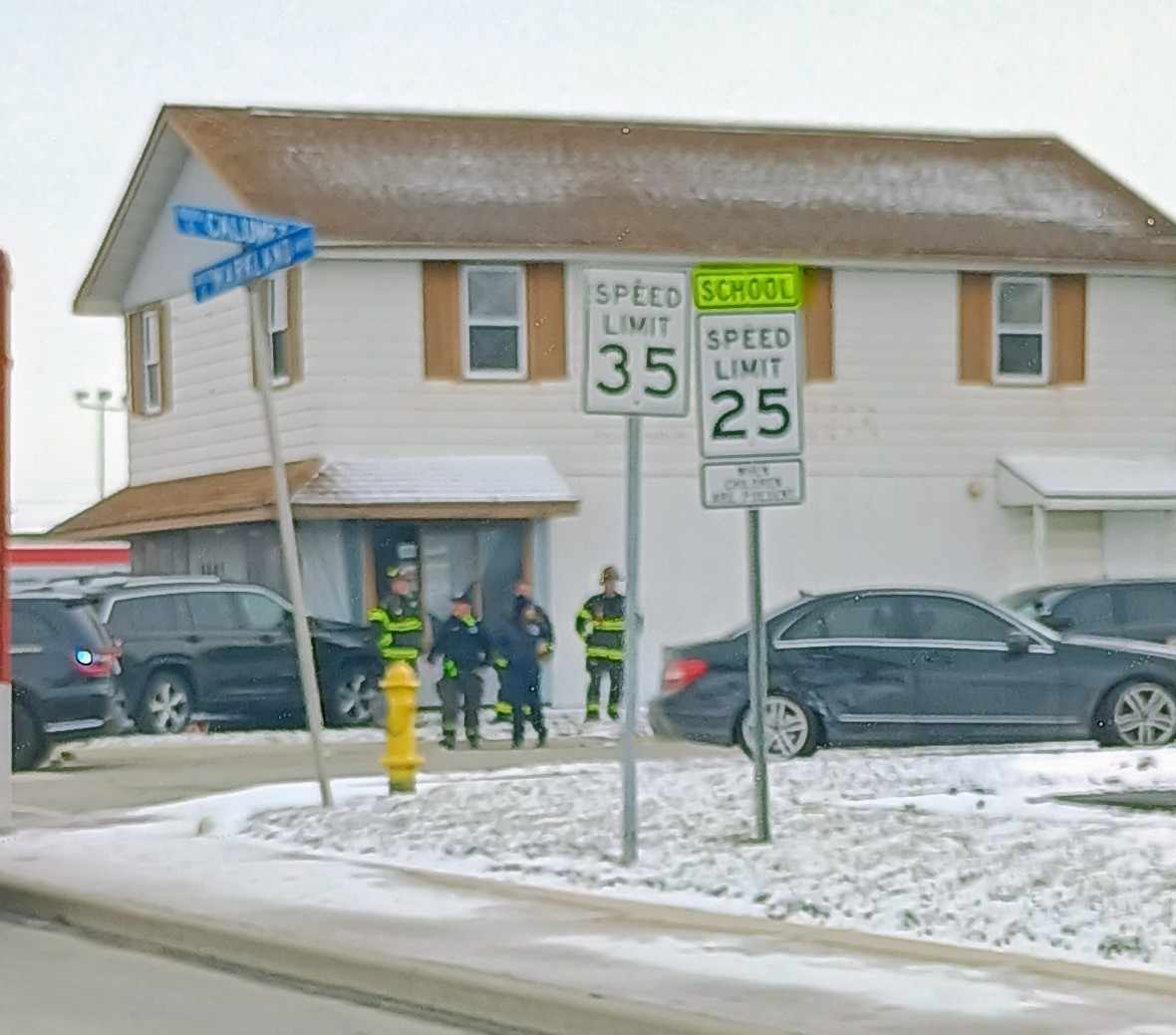 Vehicle Into Structure Police, fire, and rescue are responding to the area of Markland and Calumet after reports that a vehicle has struck a structure. No injuries have been reported at this time.Emergency crews are working the scene. Longtime Kokomo residents know this