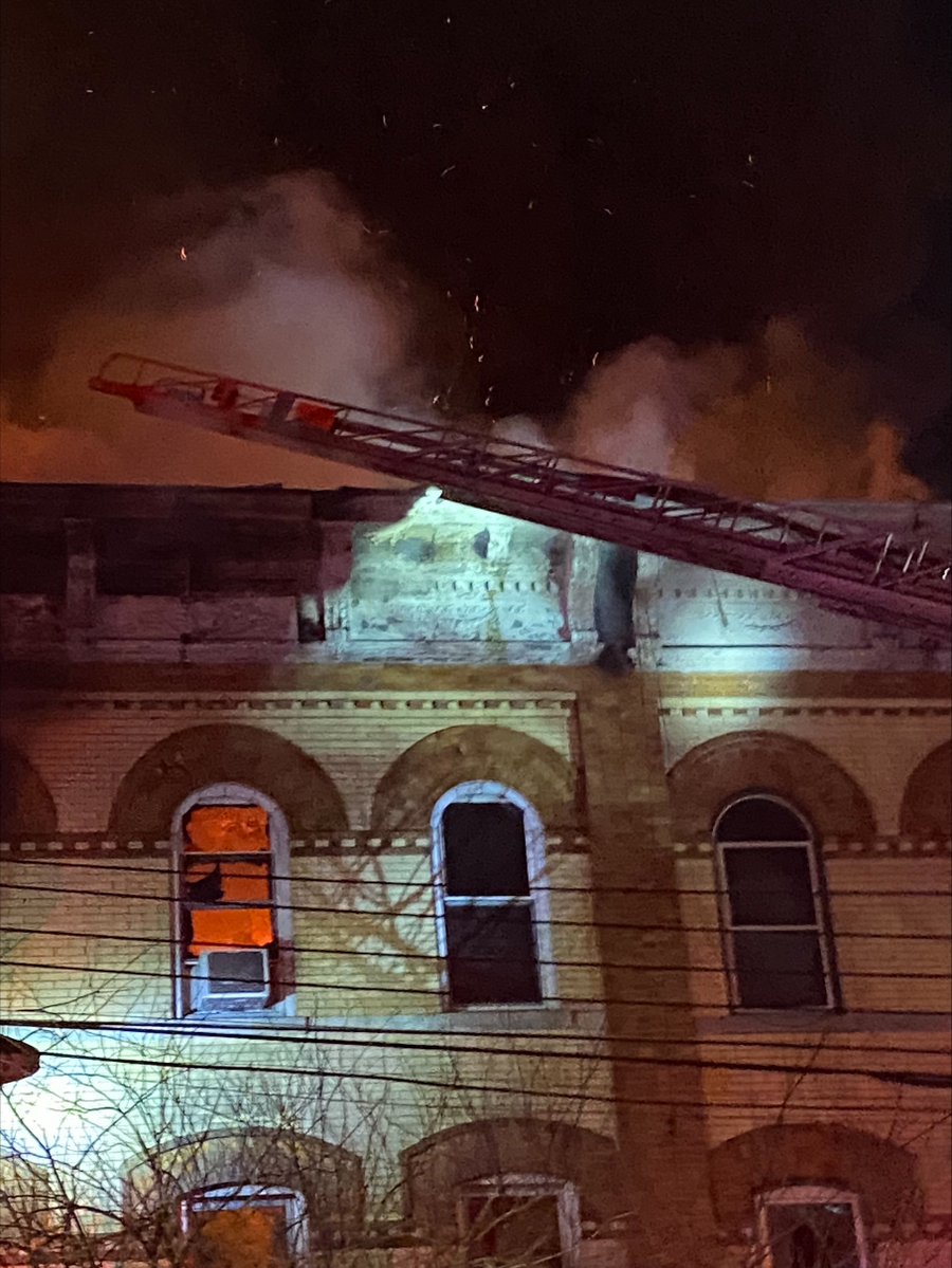 NYC Emergency Management is supporting FDNY operations at a a five alarm fire at Madison Street & Seneca Ave in Queens and conducting interagency coordination. FDNY operations are ongoing. The American Red Cross is on scene registering displaced residents and connecting people: Five Alarm Fire: