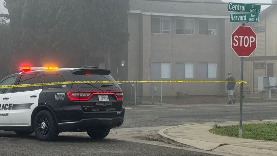 Visalia police officers arrested a woman on Friday morning after callers said she was holding a knife and would not let it go.