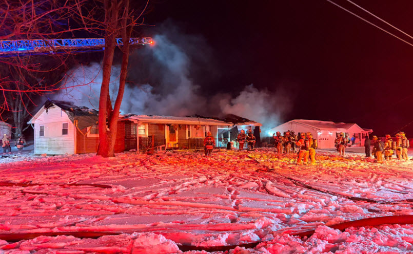 Massive fire destroys Warren County home in bitter cold early Wednesday