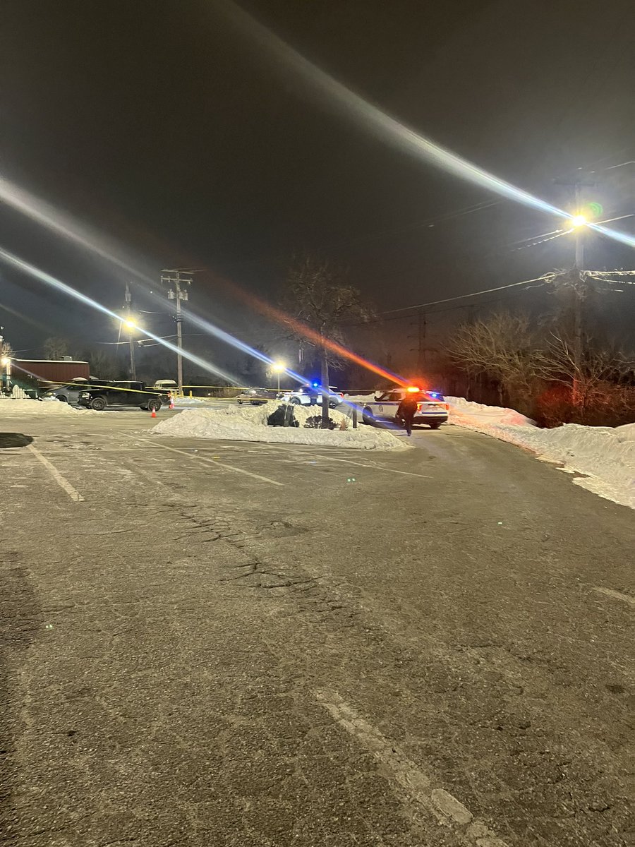 BaltCoPolice have blocked off the entire area of the Hazelwood Inn Restaurant here in the Rosedale area of Baltimore Co. Police are only confirming a shooting happened right now.