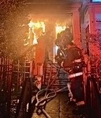 Working Fire 300 block Kentucky Ave SE. Request @RedCrossNCGC for 7 displaced occupants. There were no injuries. Fire investigators on scene. DC firefighters