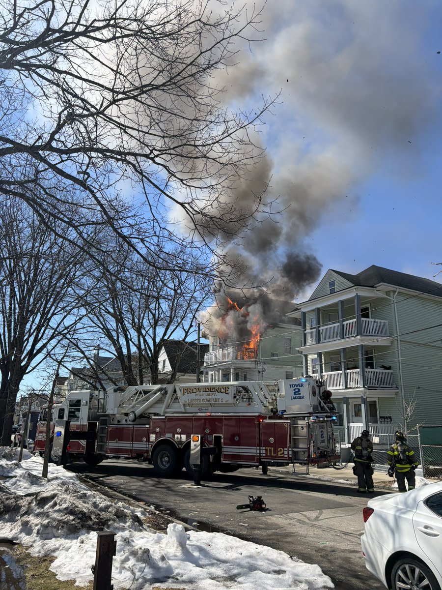 @PVDFireDept is working to extinguish a building fire at 29/31 Sorrento St. Approximately 50 firefighters are on scene. No injuries at this time