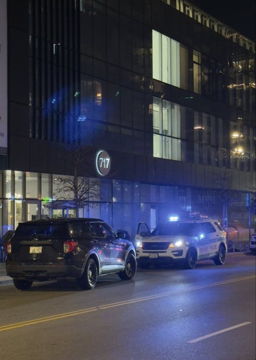 Chicago Police have launched a death investigation after a black male believed to be in his 30s, possibly committed suicide by jumping off the roof of a building