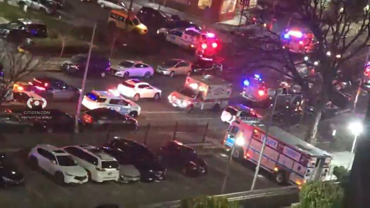 Woman fatally stabbed, another injured inside apartment building in Crown Heights