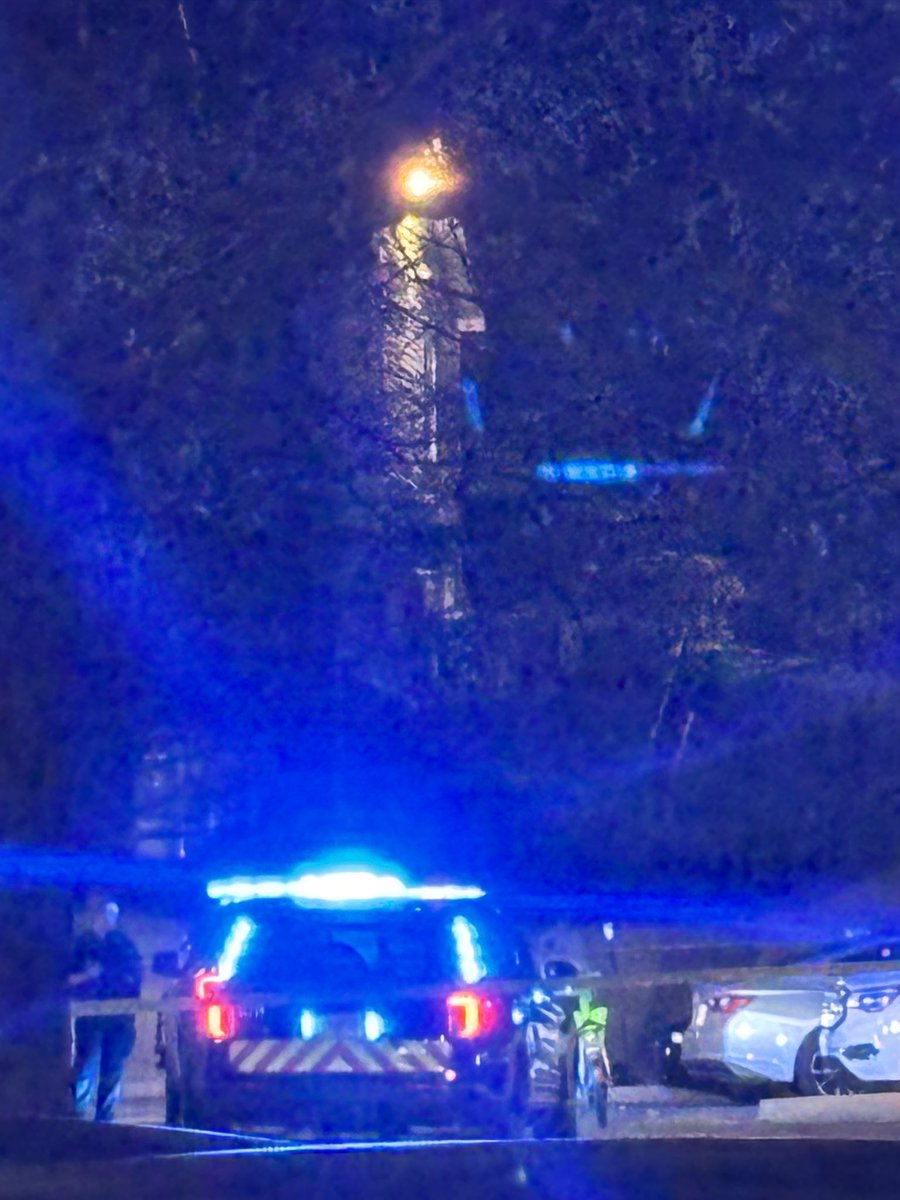 7-year-old boy shot 3 times in the arm at a SW Atl apartment complex