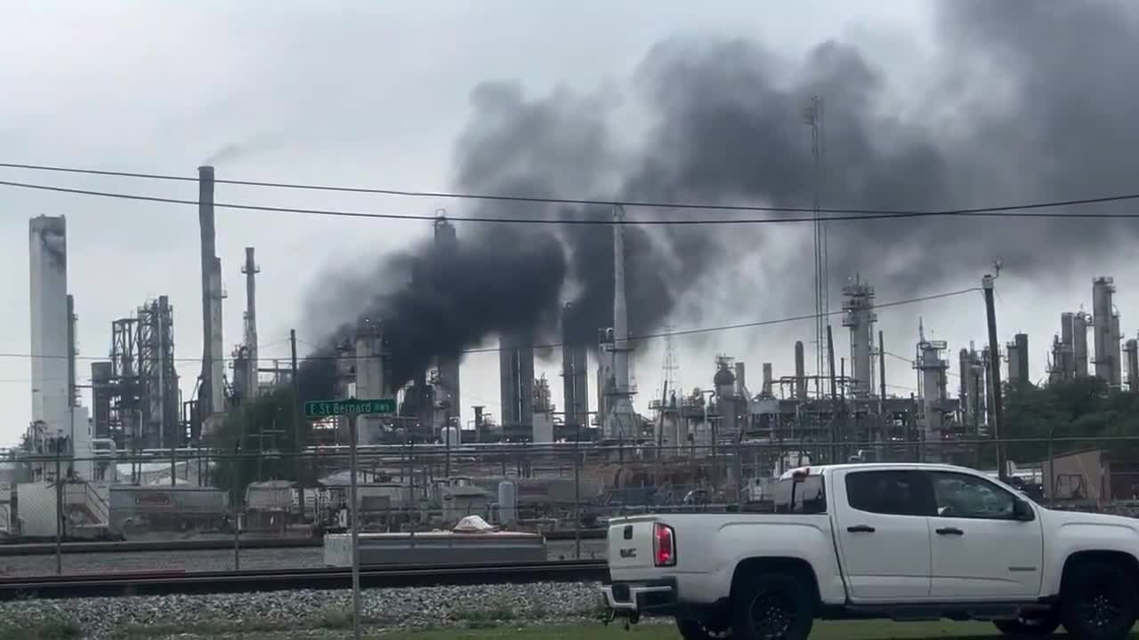 Heavy smoke rises from the Chalmette refinery in Louisiana following an explosion at the facility
