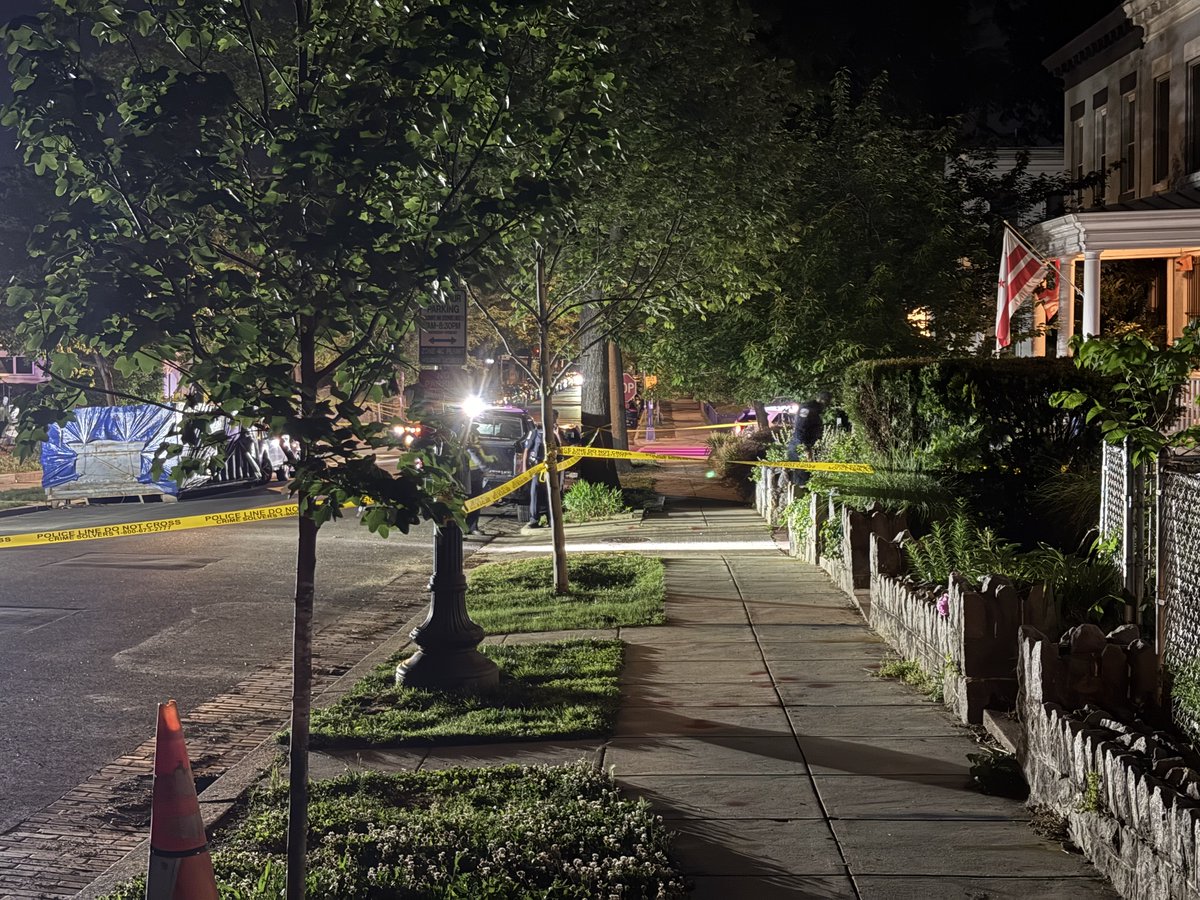 Police officers responded to the 700 block of Taylor St NW . Officers located one teenaged juvenile male suffering a gunshot wound. The male was transported to an area hospital conscious and breathing for treatment