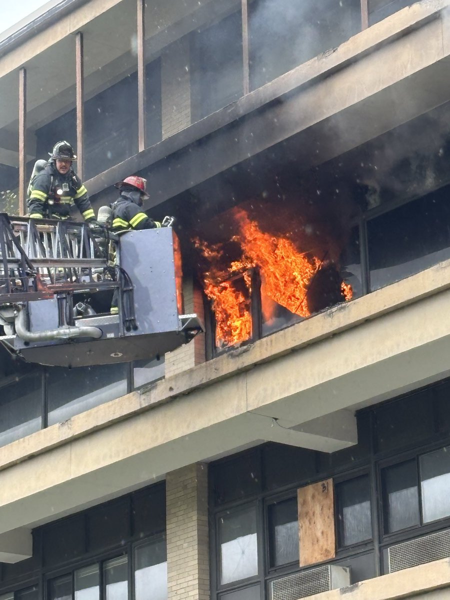 SFD “ On Scene “ 1400 State st working fire all companies are operating at this time