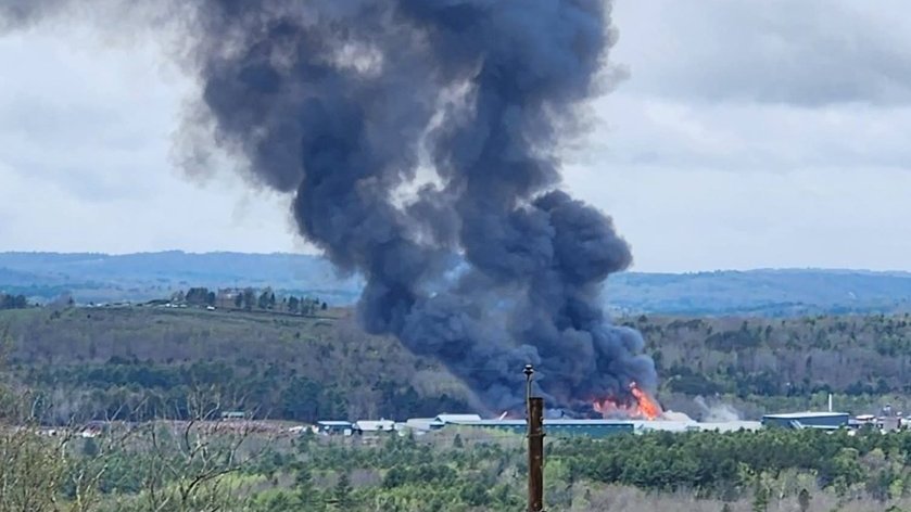 Explosion in Maine with multiple injured firefightersMass casualty event declared after explosion at a lumber mill in Searsmont, Maine