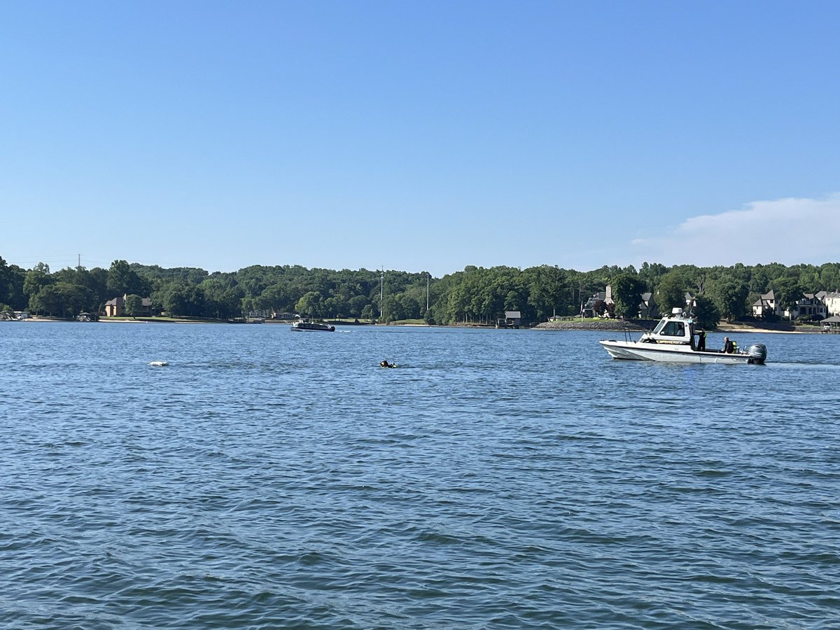 Charlotte man identified as victim who drowned in Lake Wylie: Coroner  update   Crews find body of missing person after search on Lake Wylie: Sheriff