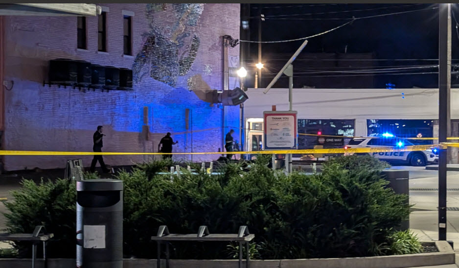 4 shot in Cincinnati, including 1 critically hurt, police say.