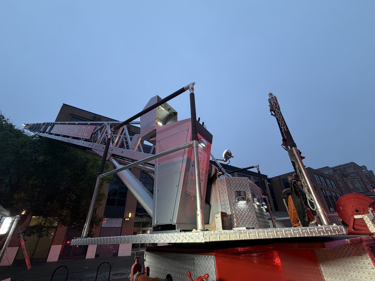 Box Alarm - 1200 Block of U Street NW - Fire was showing from rear of structure. Small kitchen fire found upon arrival, extinguished quickly along with sprinkler activation. No extension to adjacent commercial units. No injuries