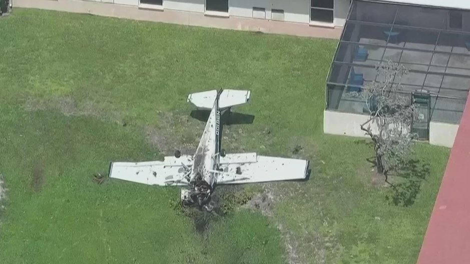 A small plane crashed shortly after takeoff onto the lawn of a Pembroke Pines psychiatric hospital, authorities said