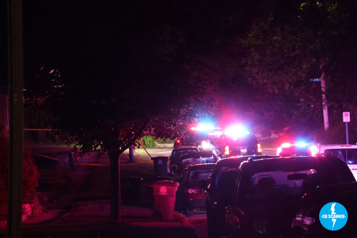 Shooting Area/Location: 600 Block of Damon St. Responding: Council Bluffs Police, E61 & M6 Victim: Male with GSW to the leg - Suspect's not on location - Victim is a juvenile, suspect is possibly a juvenile.