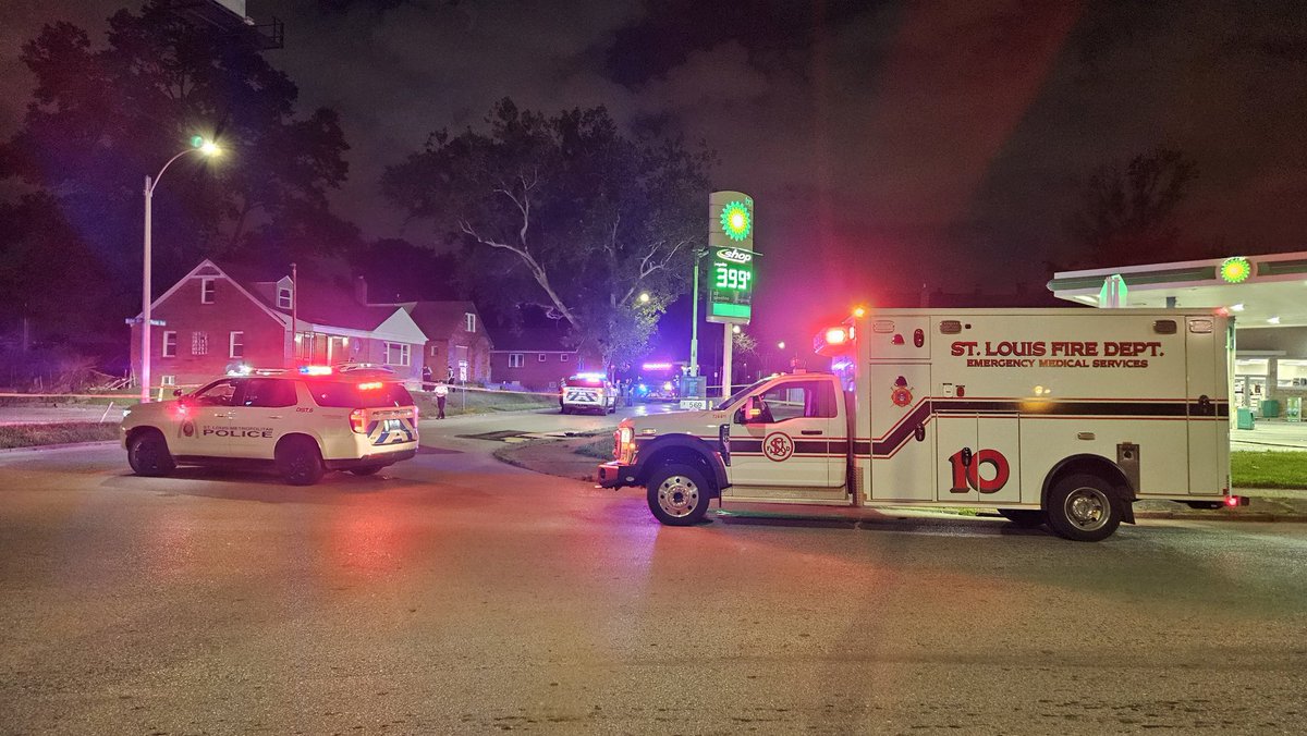SLMPD officers are on the scene of a homicide at Marcus Ave & Bircher Blvd. One male victim has been pronounced dead at this scene. Homicide Detectives and Evidence Tecnicians are just beginning their investigation