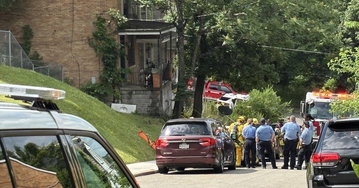 SWAT on scene of man barricaded inside home in Pittsburgh’s Homewood neighborhood