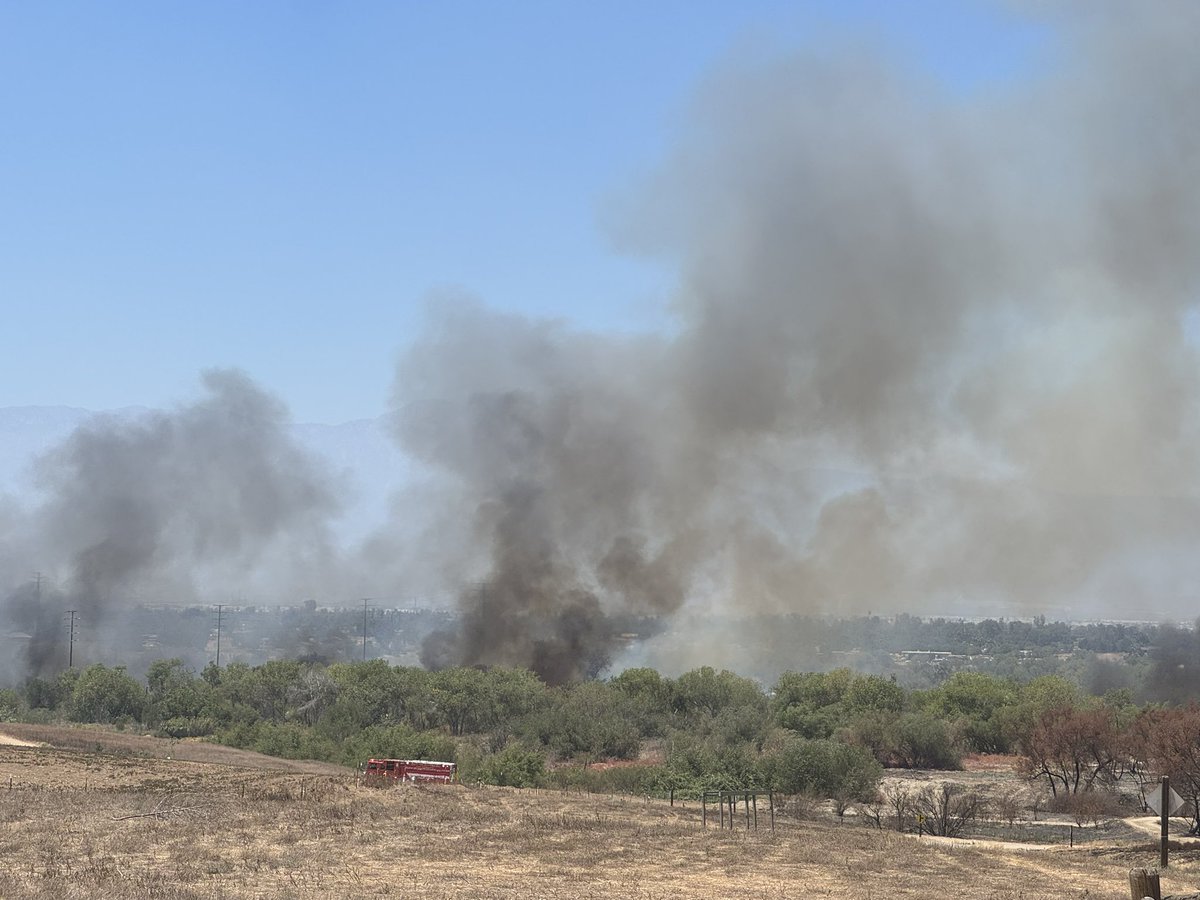 VEGETATION FIRE  In the river bottom south of Limonite Avenue / Troth Street in @jurupaValleyGov. Firefighters are on-scene of approximately three acres burning at a slow rate of spread in heavy fuels.