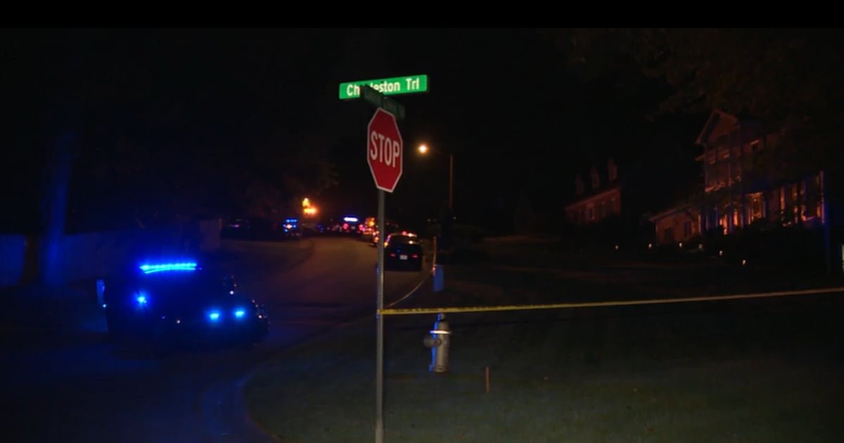 Woman dead, man wounded, suspect in custody after shooting in Cobb County