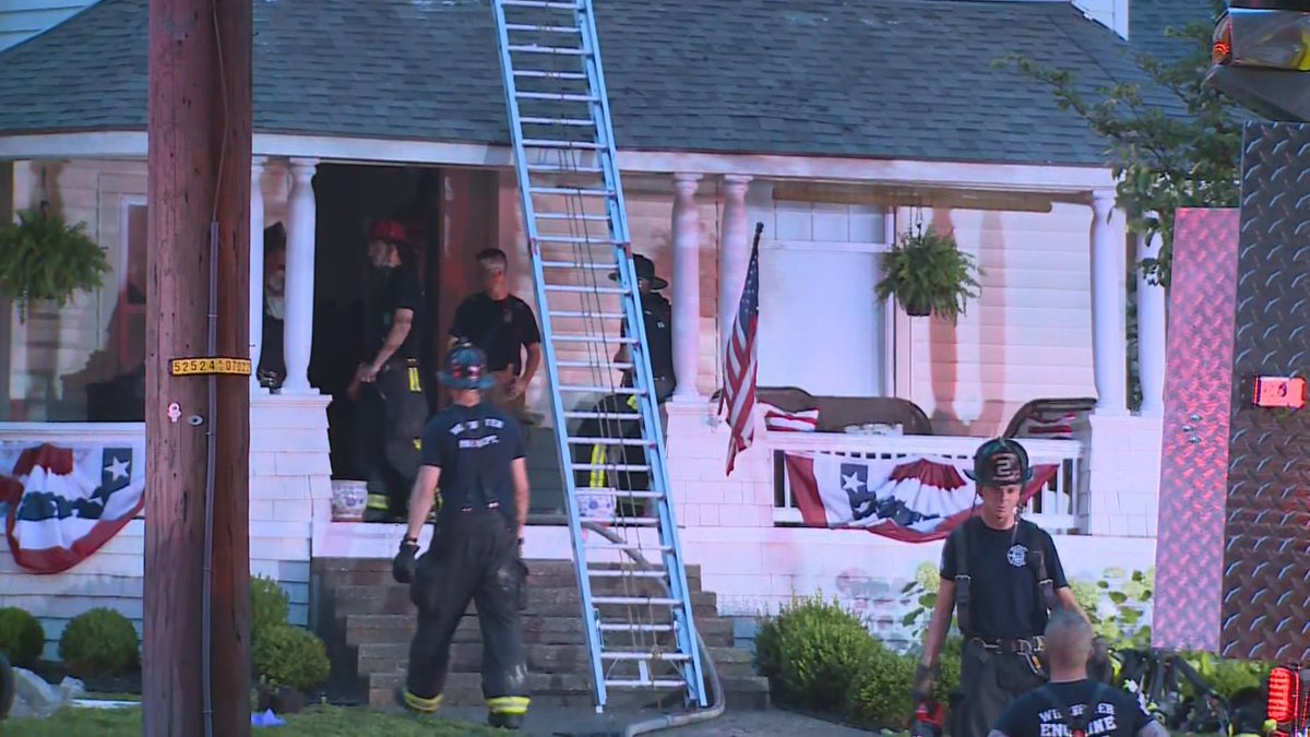 Fire crews in Winchester responded to a house fire early Thursday morning. A fire chief with the Winchester Fire Department said three people were home at the time of the fire and that no injuries were reported