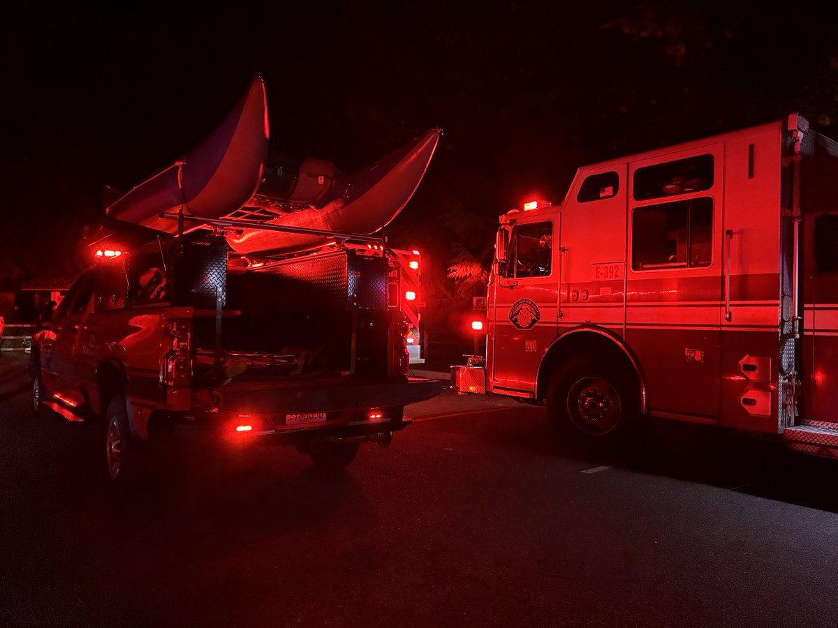 Crews from Mountain View Fire & Rescue and the King County Sheriffs Office responded to a reported river rescue at the 18000 block of SE Green Valley RD about two people stranded on an island in Green River