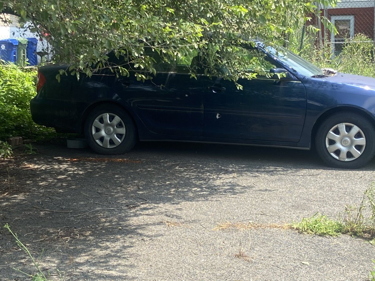mass shooting in south Bmore. Six people including two juveniles were shot here off Hollins Ferry Rd.Police and crime lab techs back out at the scene.We saw bullet holes in one car. Another towed while here. Blood still on the sidewalk