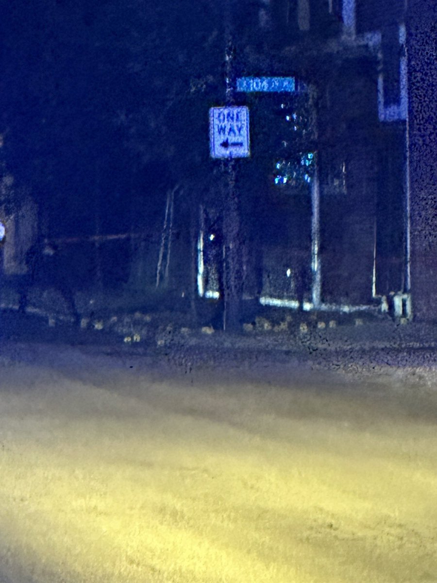104th & Michigan  2 FEMALES SHOT, 1 KILLED Chicago Police are investigating a double shooting that left a 2 females shot, 1 dead overnight in Roseland. The shooting occurred around 12:49am, officers responded to calls of 2 ppl shot and a car crash.