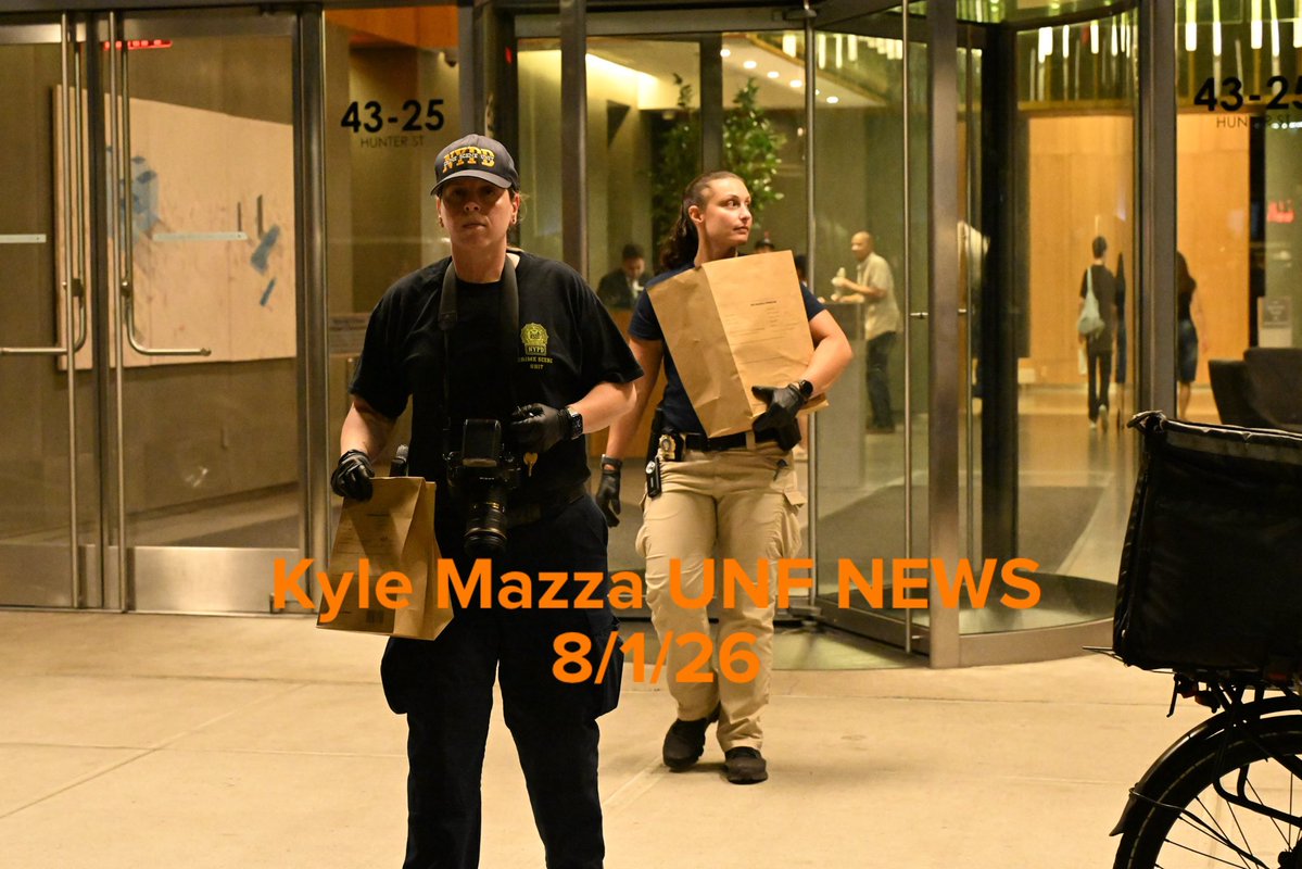 36-year-old man fatally stabbed inside of a luxury building has been identified as Carlos Penzo.Members of the NYPD Crime Scene Unit removed evidence from the scene where a 36-year-old man was fatally stabbed multiple times inside of 43-25 Hunter Street, within the confines of the 108 Precinct in Queens, New York
