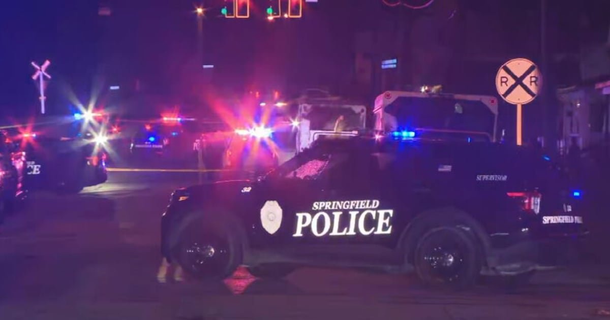 1 hospitalized after shooting in Springfield