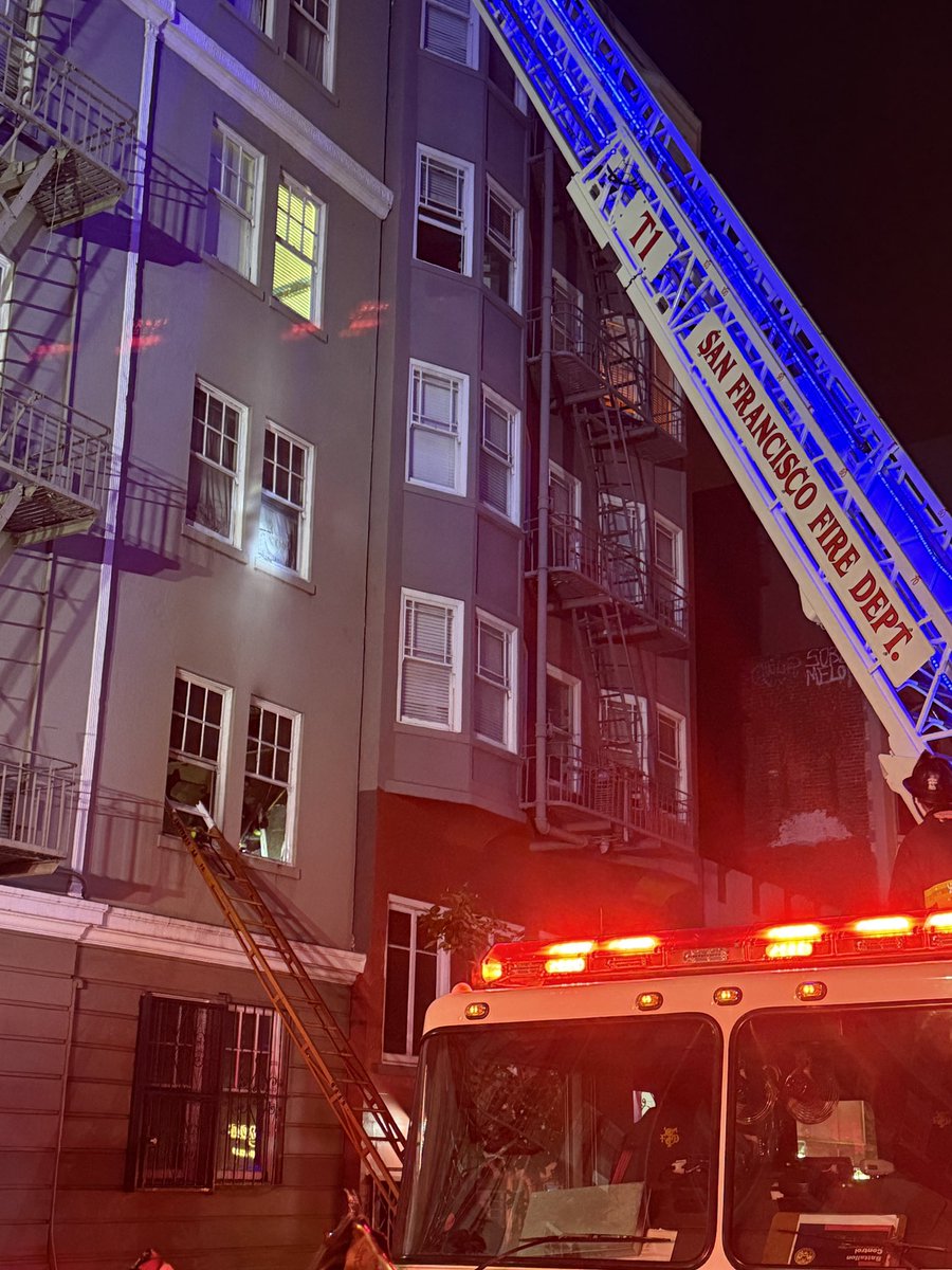 1st Alarm Structure Fire LOCATION: 900 block of Geary Street – five story multi residential complex STATUS: Contained / Under Control