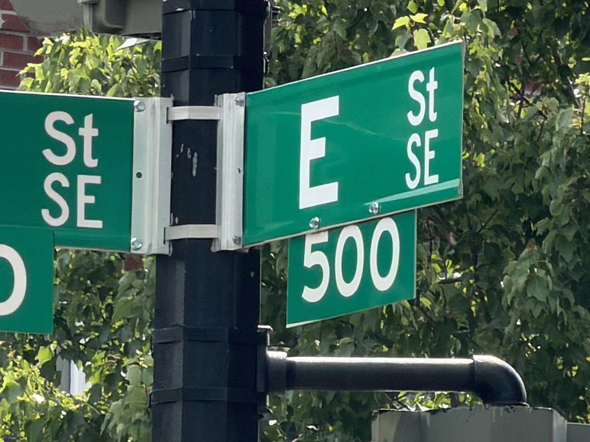 Box Alarm: 500 Block of E Street SE Two story row home with smoke on the first floor with fire in the wall extinguished quickly. No extension to adjacent row homes. No injuries and no displacements. Units going in service shortly