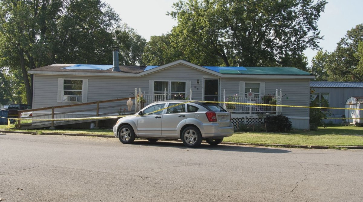 2 injured, suspect dead in shooting at Greene County mobile home park: